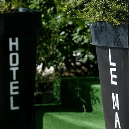 Maya מלון קבלייר-סור-מר