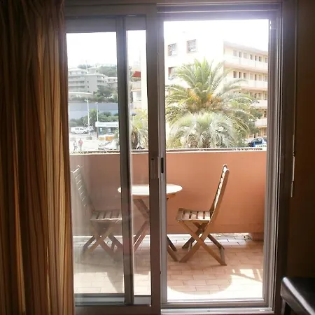 Maya Cavalaire-sur-Mer