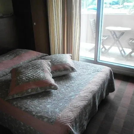 Maya Hotel